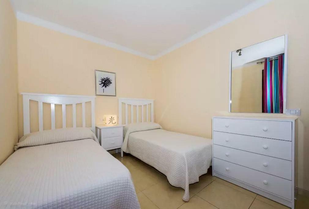 Apartment In Playa De Las Americas2 Kültér fotó